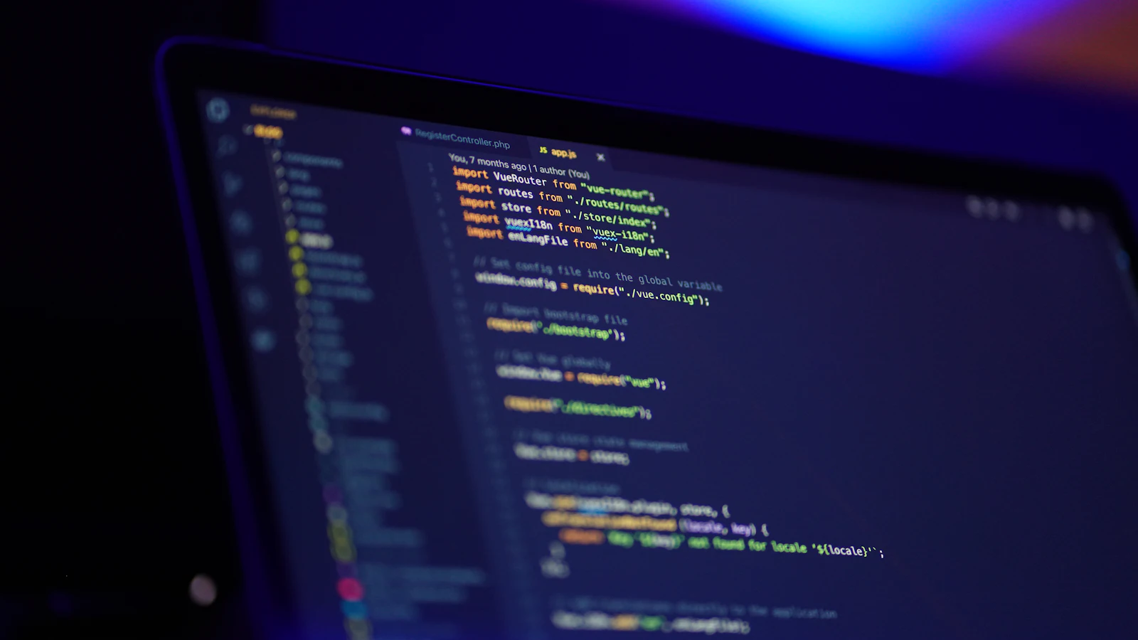 Code logiciel affiché sur un écran de développement